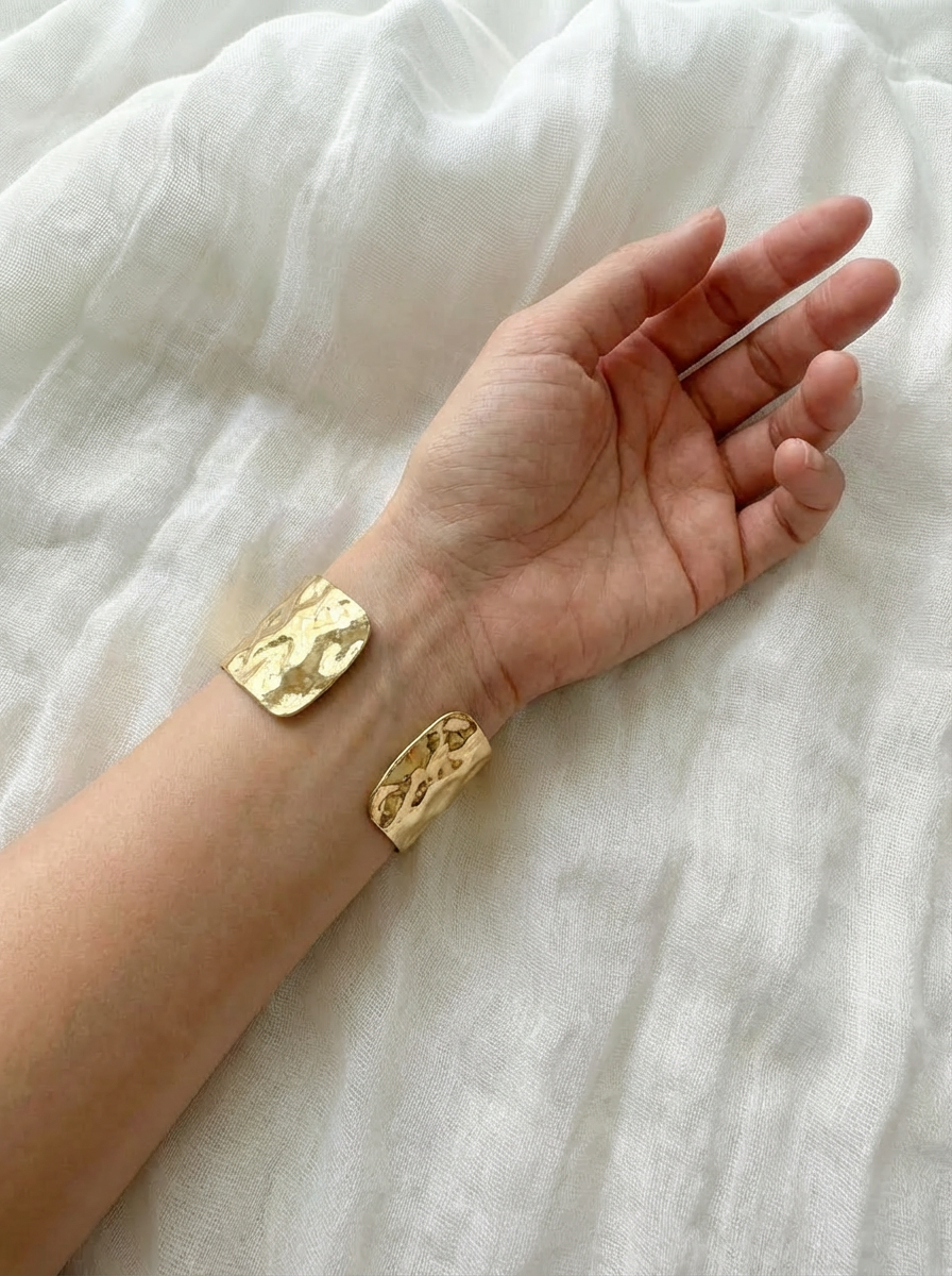 Ambre - Manchette dorée