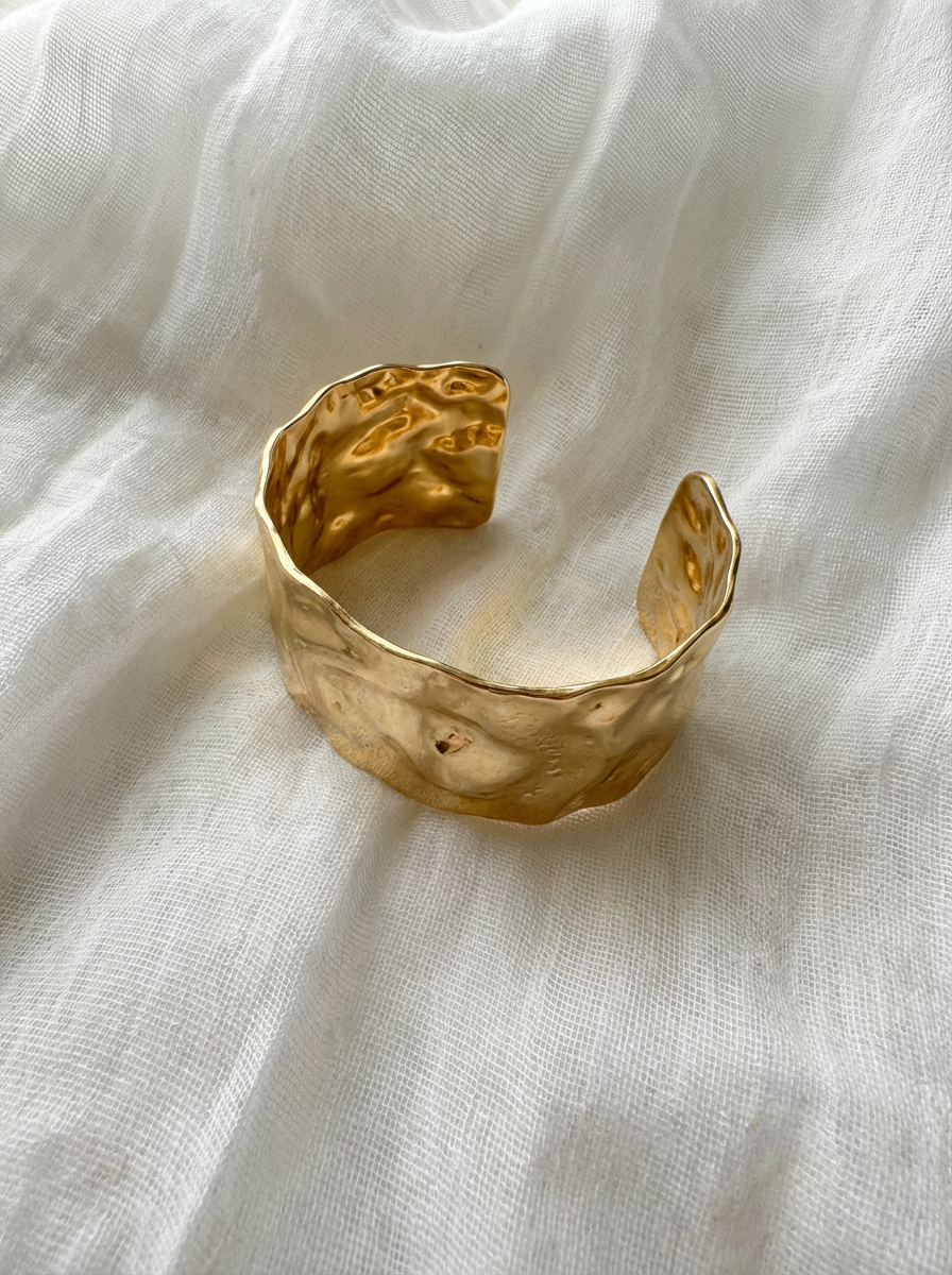 Ambre - Manchette dorée