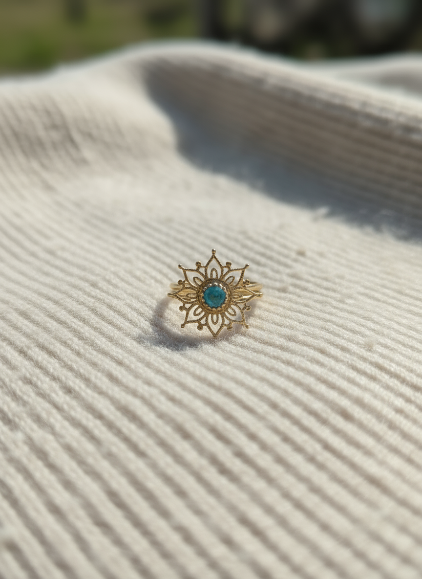 Marion - Bague dorée bleutée